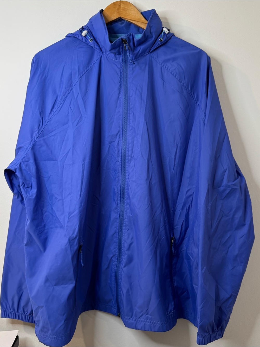 L.L. Bean Women’s Waterproof Windbreaker periwinkle Jacket 2X